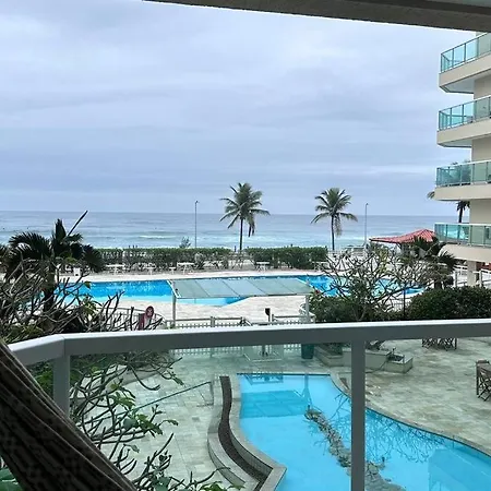 Apartamento Frente Mar E Piscina